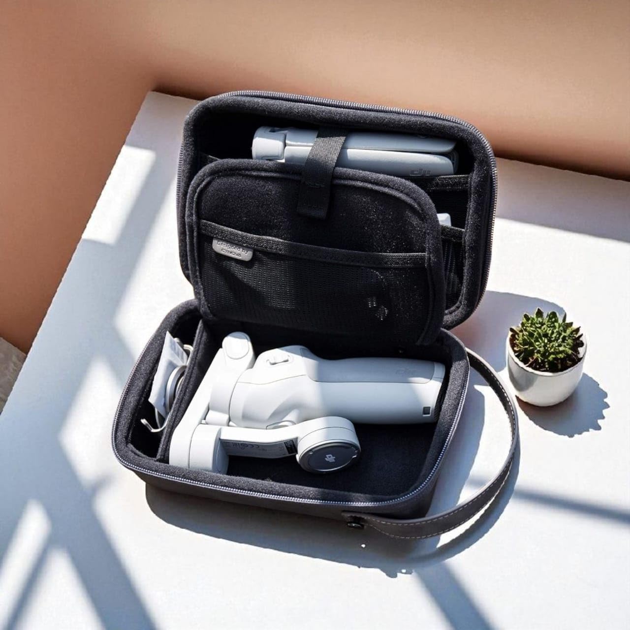 GetZget® VCU-TECH Multipurpose Camera Case Compatible with DJI Pocket 3/2/ 1, Om7/ 7P, OM6/ 5/4 Osmo Mobile, GoPro, Insta360 Flow 2 Pro, Ace pro 2, x5, x4, Go 3s Camera Protective Premiume Bag