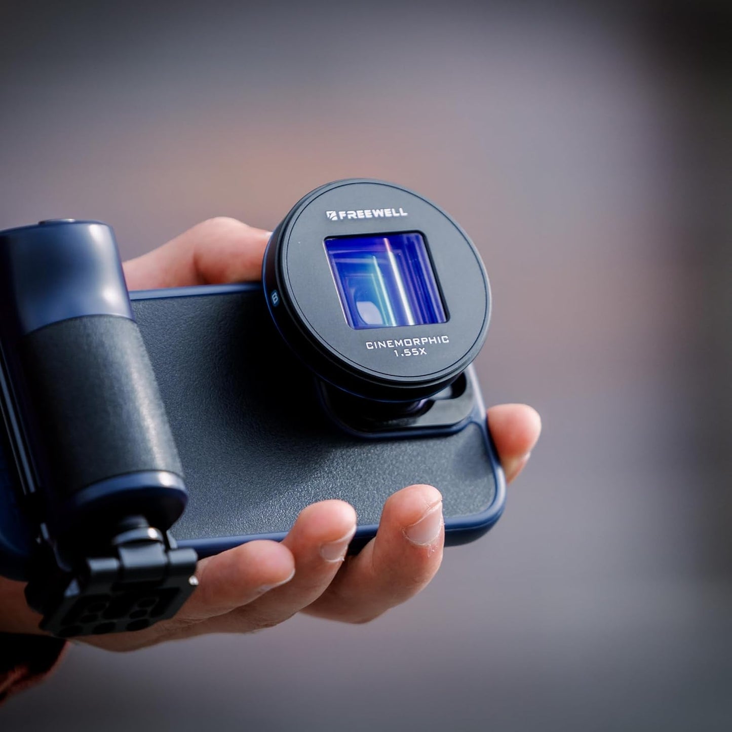 Freewell 1.55x Blue Anamorphic Lens For Freewell Sherpa iPhone/Galaxy Cases