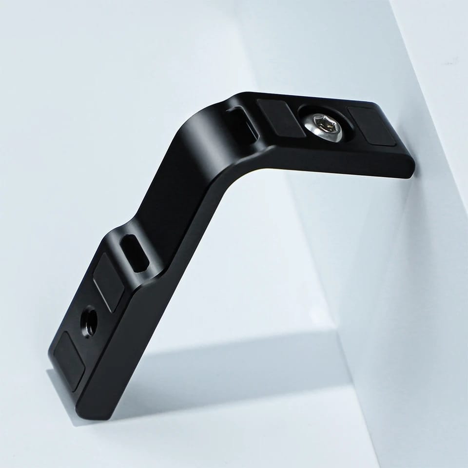 Vertical and Horizontal Magnetic Mount for Insta360 X5, X4, X3 (view 5)